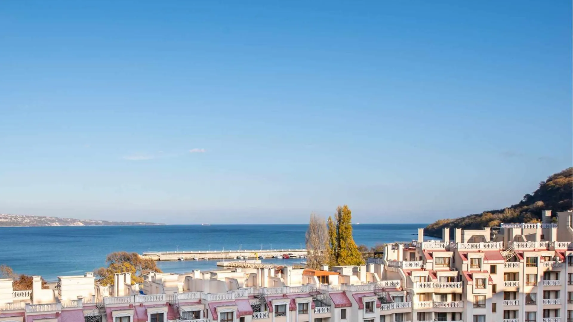 Azur Del Mar Seaview Apartment Varna Bulgaria